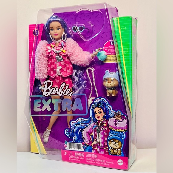 Barbie Extra Doll With Pet & Accessories - Picture 2 of 7